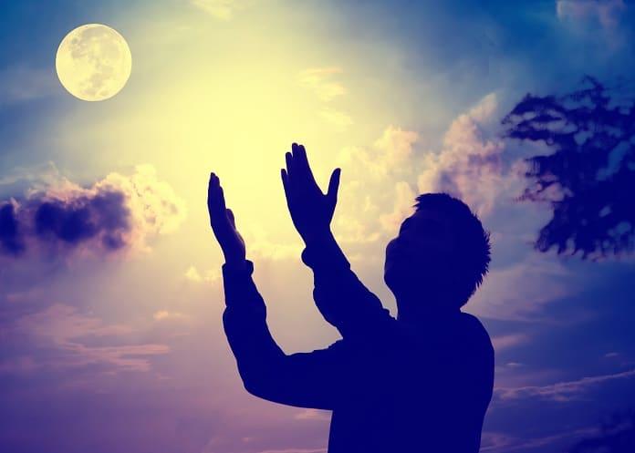 Secrets of an “Accepted” Dua that will Help Every Muslim