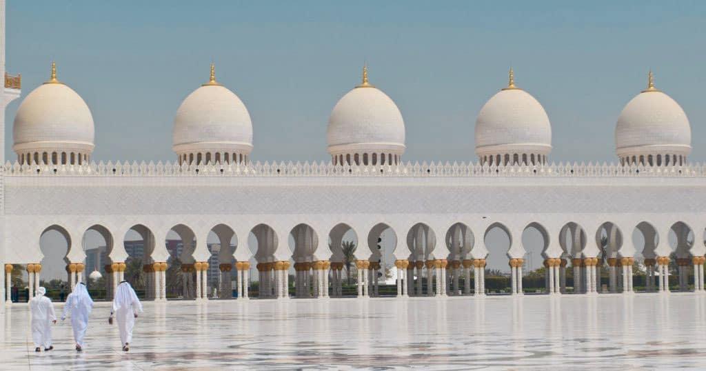 Some Common Mistakes Muslims Do While Offering Salah